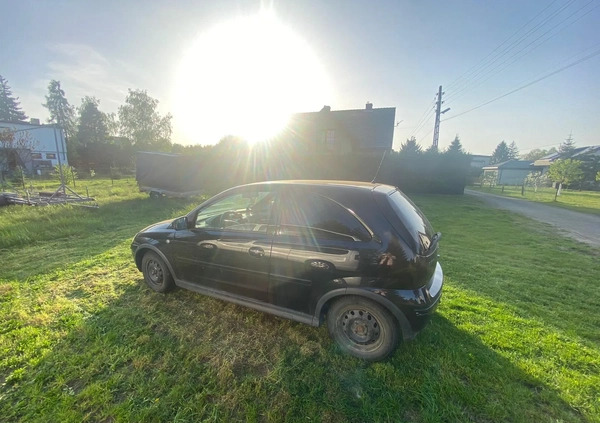 Opel Corsa cena 2814 przebieg: 181938, rok produkcji 2005 z Knurów małe 352